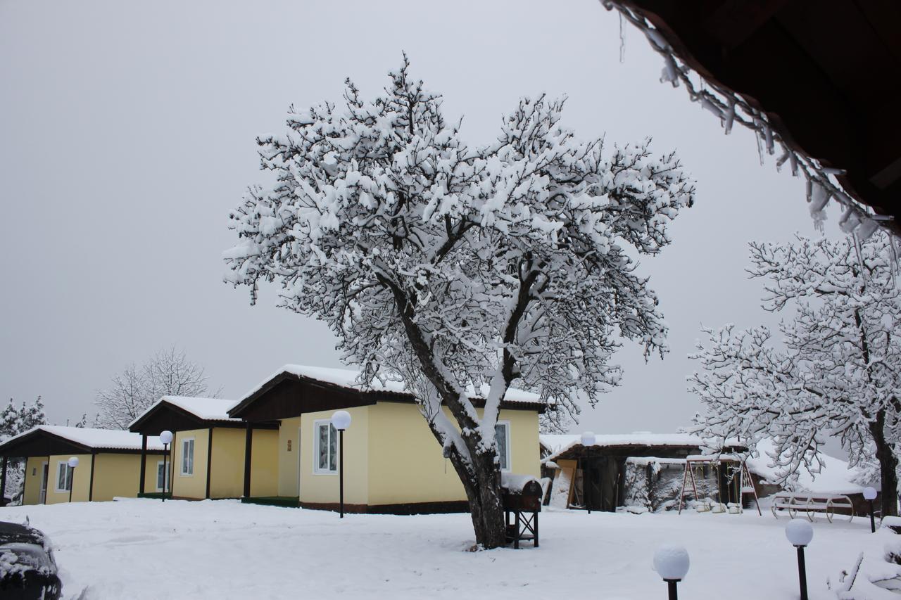 Daskalov Bungalows Chervena Lokva Exterior foto