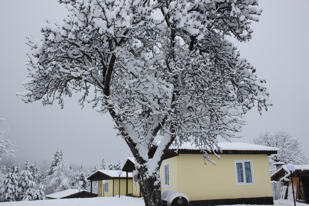 Daskalov Bungalows Chervena Lokva Exterior foto